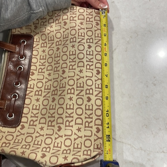 Dooney & Bourke canvas tote bag leather strap - Picture 4 of 6